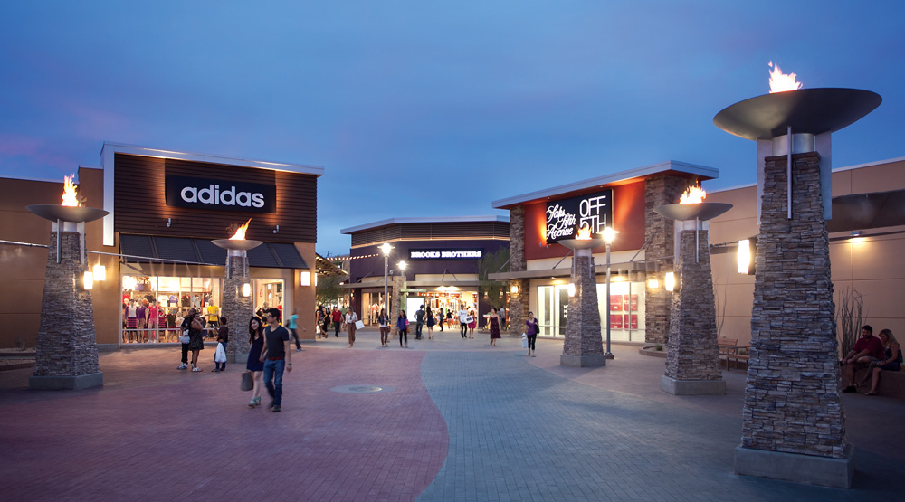 Phoenix Premium Outlets Outlet mall in Arizona. Location